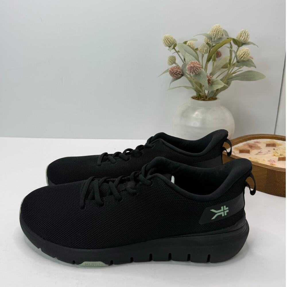 Kuru Flex Via Minimalist Comfort Sneaker Jet Black/Desert Green Women 11M